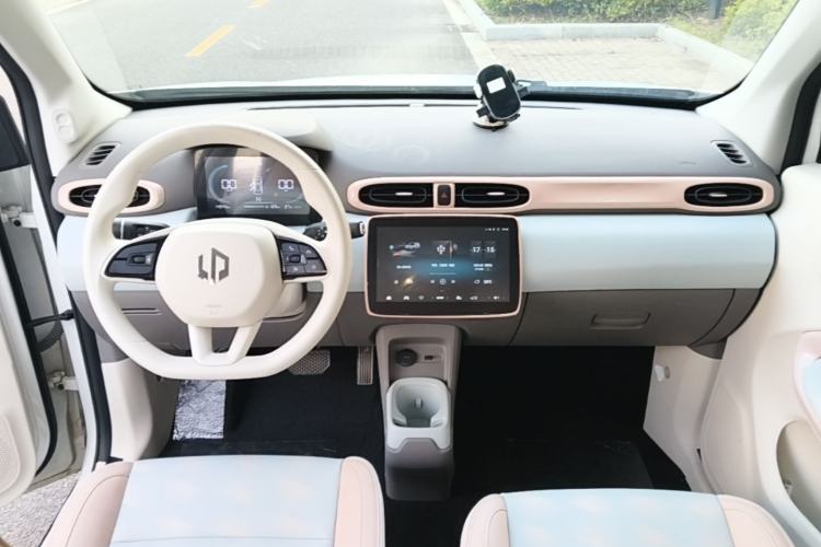 Used Leapmotor T03 2024 310 Comfort Edition Center Console