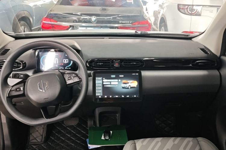 Used Leapmotor T03 2024 403 Comfort Edition Center Console