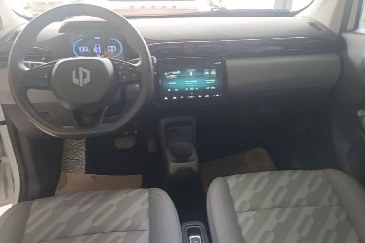 Used Leapmotor T03 2024 310 Comfort Edition Center Console