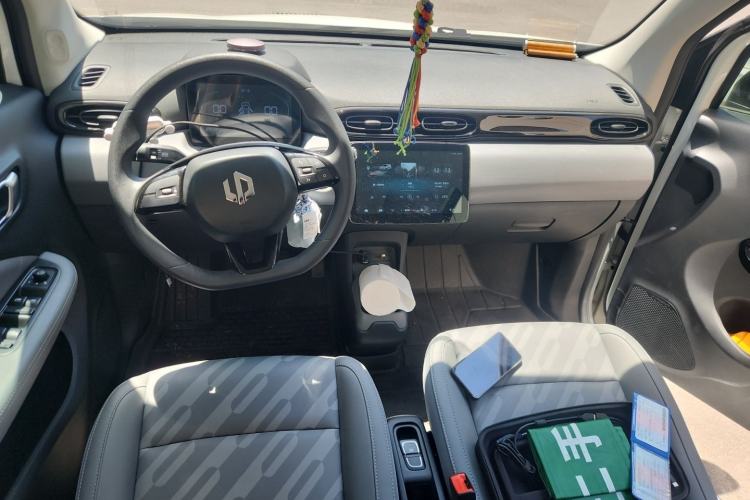 Used Leapmotor T03 2024 403 Comfort Edition Center Console
