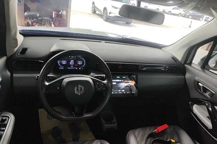 Used Leapmotor T03 2024 200 Lite Edition Center Console