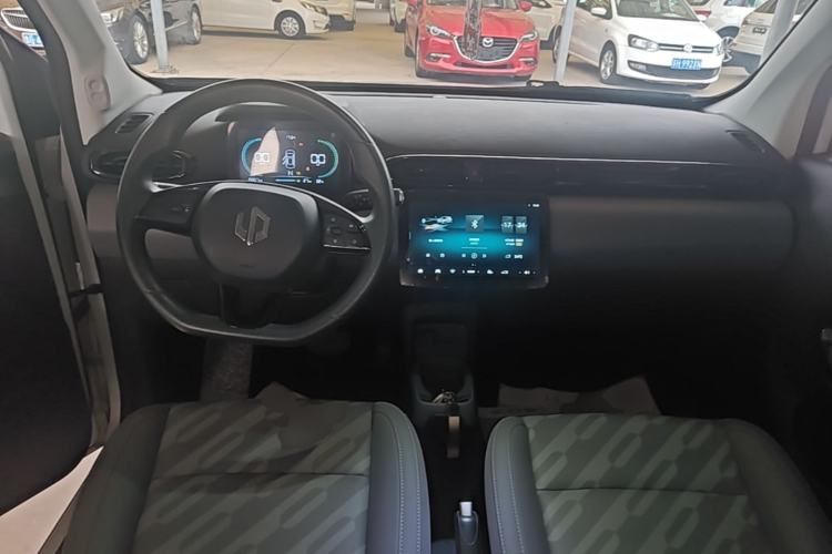 Used Leapmotor T03 2024 200 Lite Edition Center Console