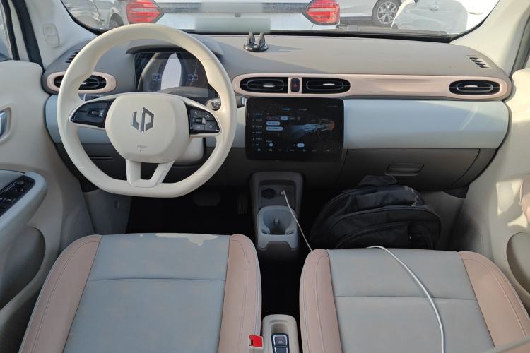 Used Leapmotor T03 2024 310 Comfort Edition Center Console