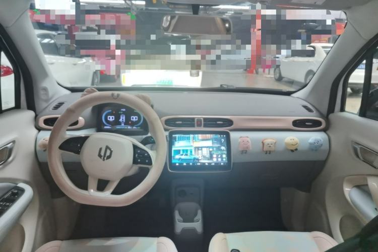 Used Leapmotor T03 2024 200 Lite Edition Center Console