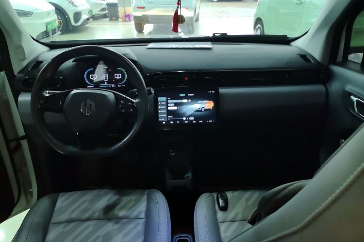 Used Leapmotor T03 2024 310 Comfort Edition Center Console
