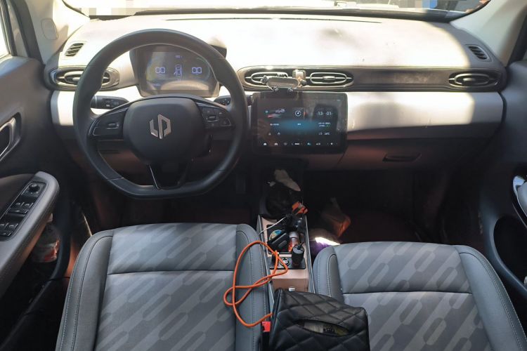 Used Leapmotor T03 2024 200 Lite Edition Center Console