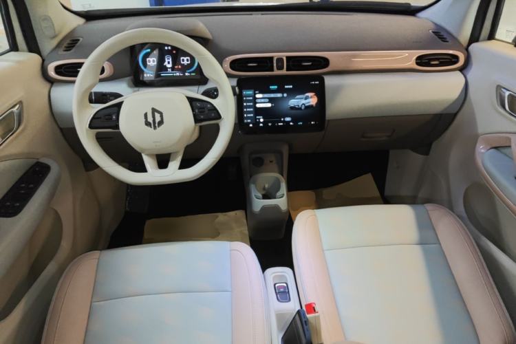 Used Leapmotor T03 2024 310 Comfort Edition Center Console