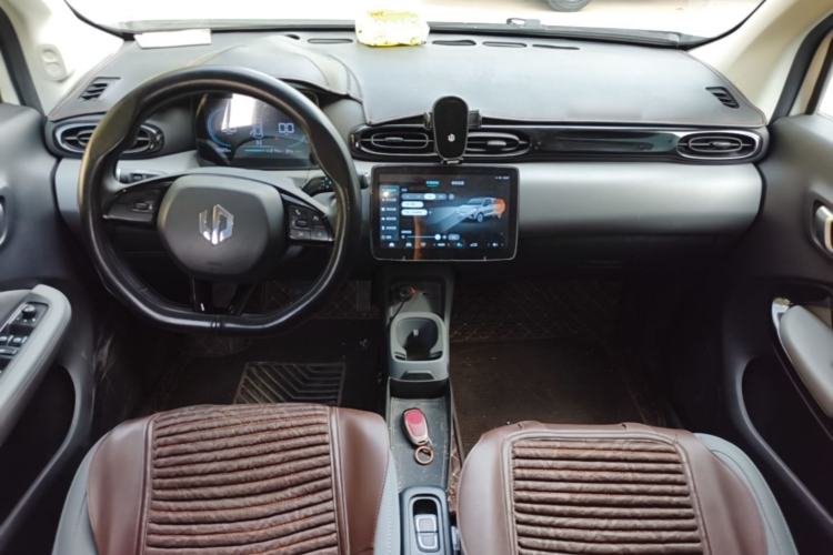 Used Leapmotor T03 2024 310 Comfort Edition Center Console