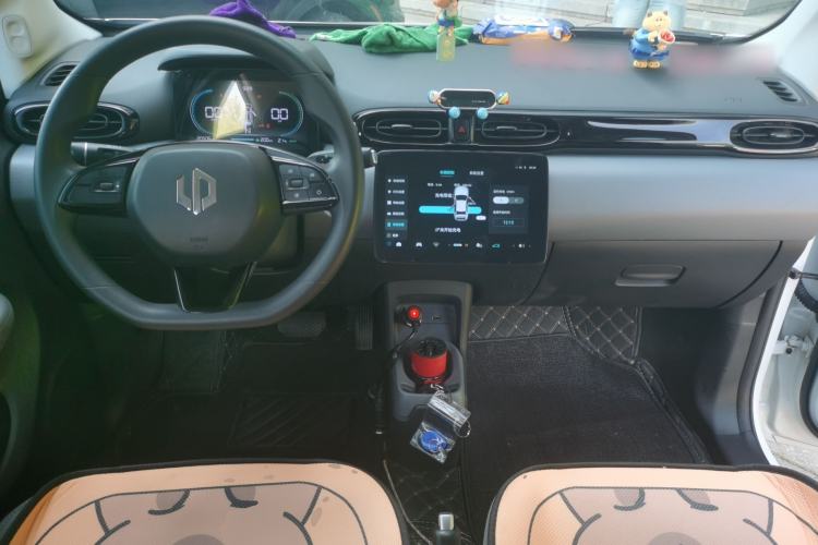 Used Leapmotor T03 2024 200 Lite Edition Center Console