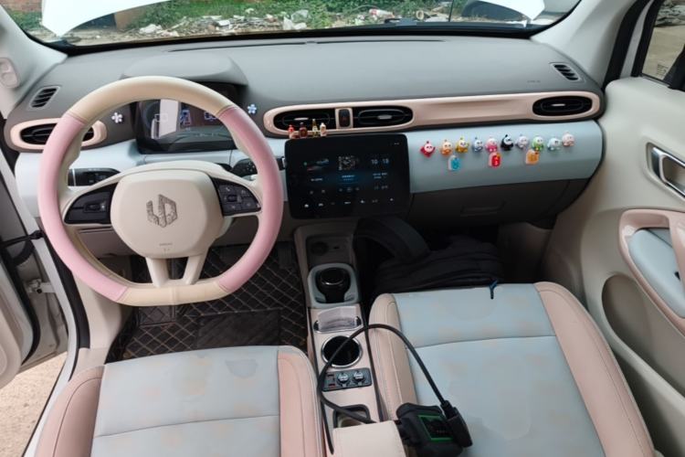 Used Leapmotor T03 2024 310 Comfort Edition Center Console