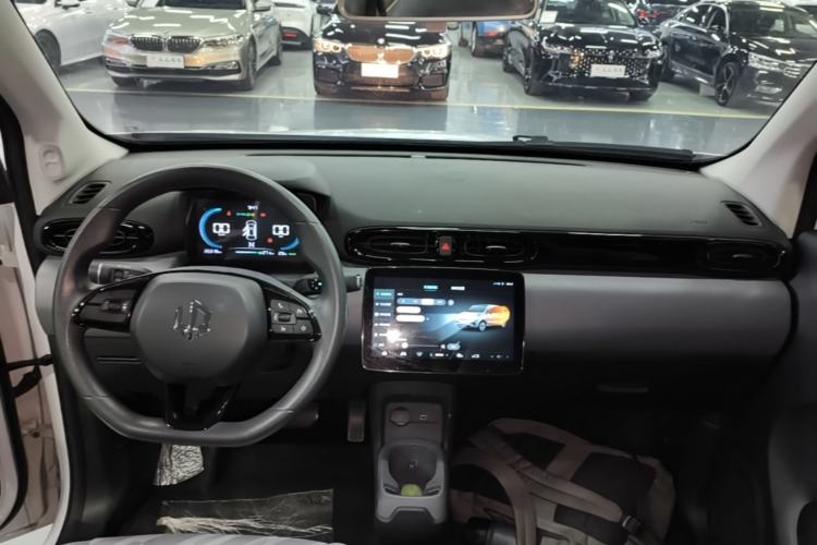 Used Leapmotor T03 2024 403 Comfort Edition Center Console