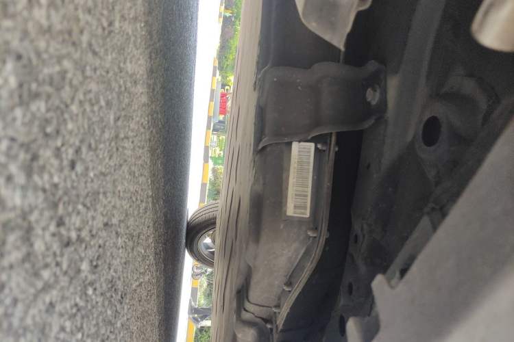 Used Leapmotor T03 2024 403 Comfort Edition Chassis Front Left