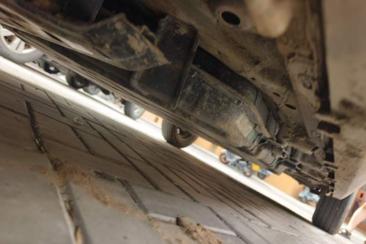 Used Leapmotor T03 2024 200 Lite Edition Chassis Front Left