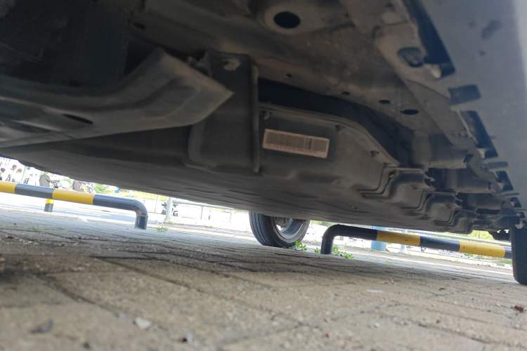 Used Leapmotor T03 2024 310 Comfort Edition Chassis Front Left
