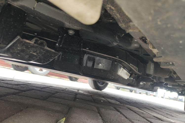 Used Leapmotor T03 2024 200 Lite Edition Chassis Front Left
