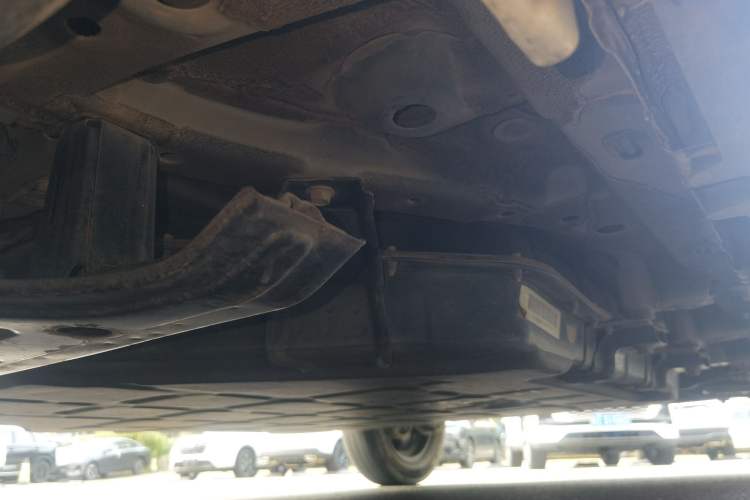Used Leapmotor T03 2024 200 Lite Edition Chassis Front Left