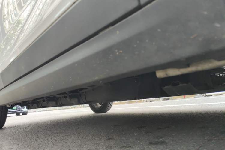 Used Leapmotor T03 2024 403 Comfort Edition Chassis Front Right