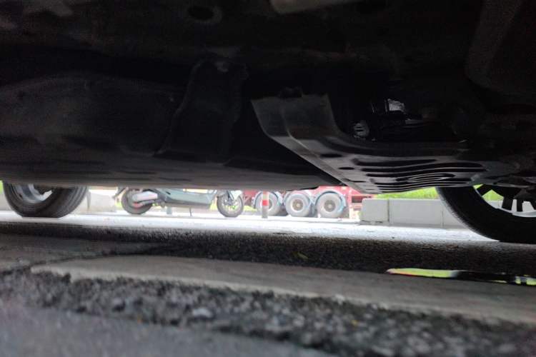 Used Leapmotor T03 2024 310 Comfort Edition Chassis Front Right