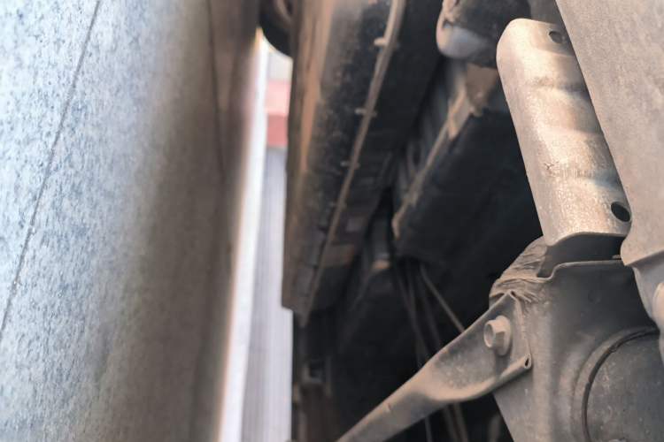 Used Leapmotor T03 2024 200 Lite Edition Chassis Rear Left