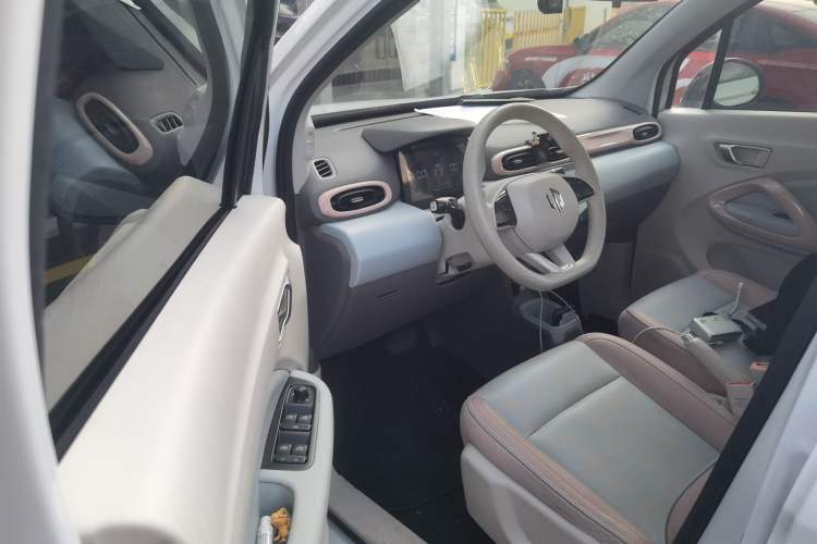 Used Leapmotor T03 2024 200 Lite Edition Driver Seat
