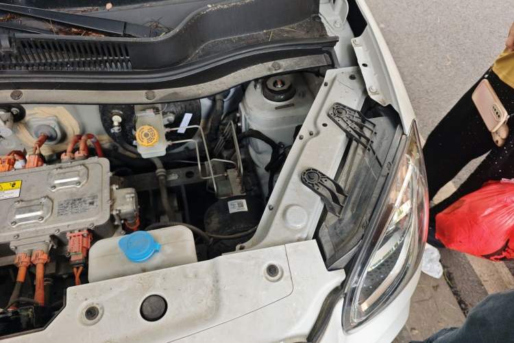 Used Leapmotor T03 2024 200 Lite Edition Engine Bay Left