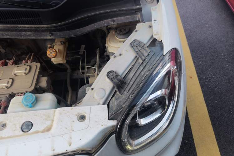 Used Leapmotor T03 2024 200 Lite Edition Engine Bay Left
