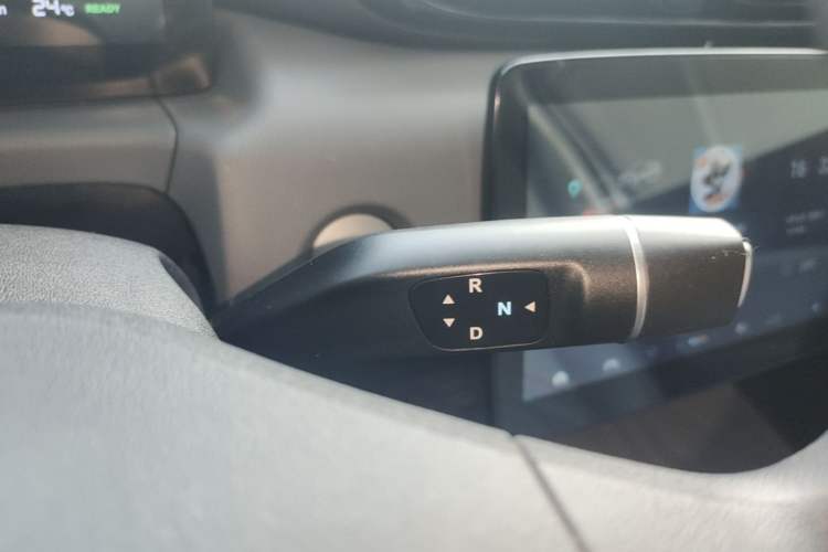 Used Leapmotor T03 2024 310 Comfort Edition Gear Lever