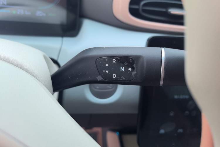 Used Leapmotor T03 2024 310 Comfort Edition Gear Lever