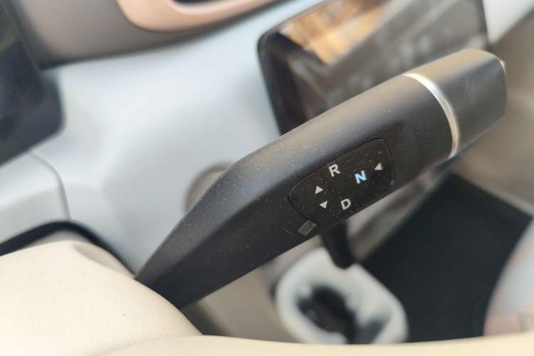 Used Leapmotor T03 2024 200 Lite Edition Gear Lever