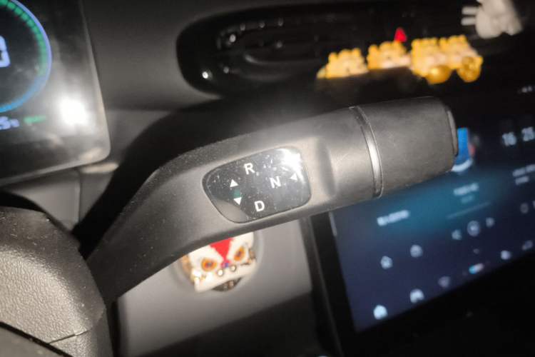 Used Leapmotor T03 2024 200 Lite Edition Gear Lever