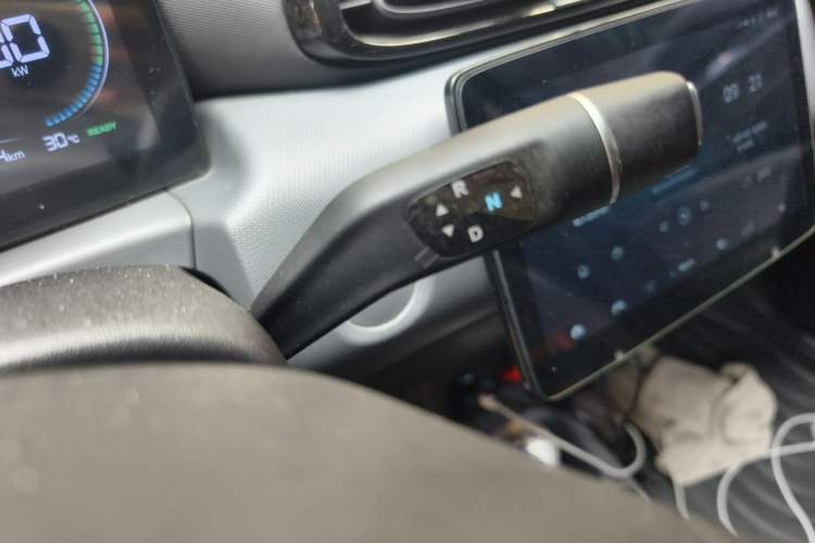 Used Leapmotor T03 2024 200 Lite Edition Gear Lever