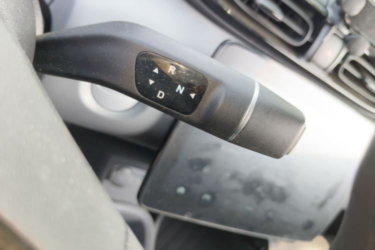 Used Leapmotor T03 2024 200 Lite Edition Gear Lever