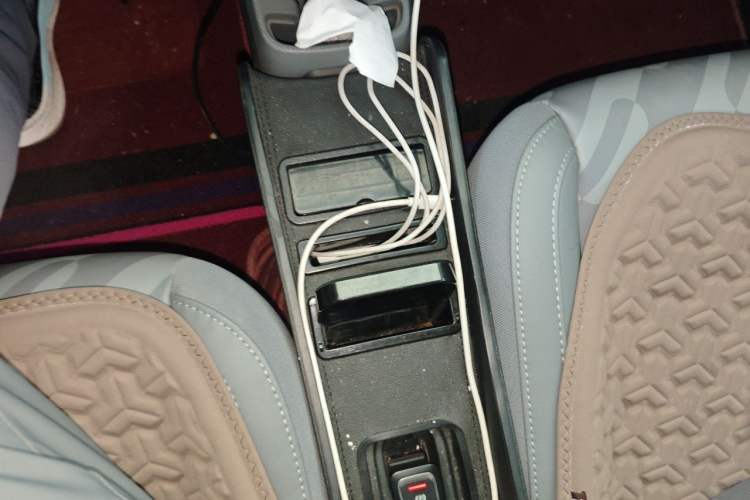 Used Leapmotor T03 2024 310 Comfort Edition Gear Lever