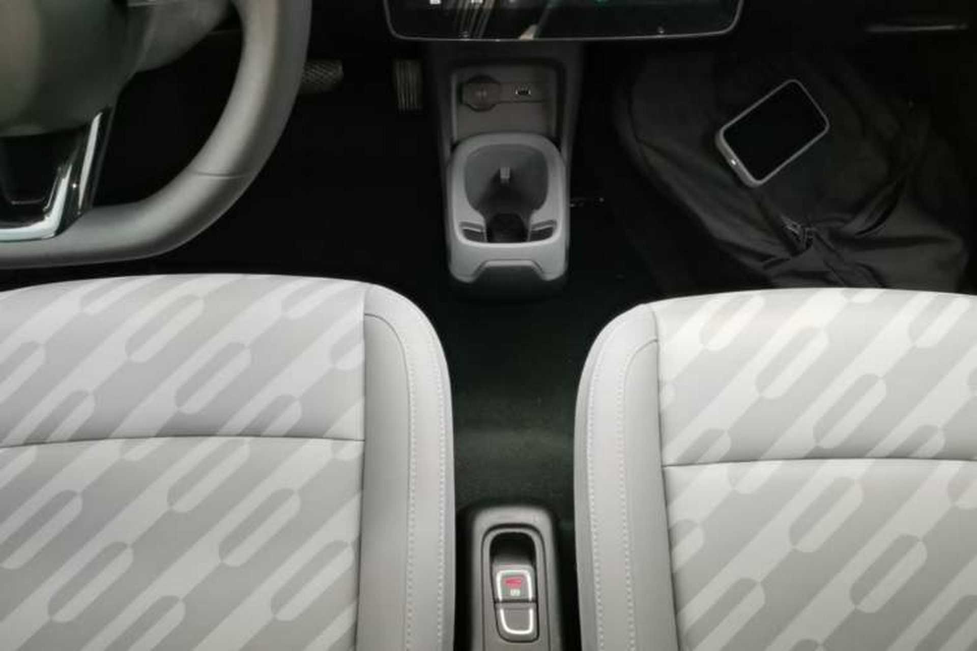 Used Leapmotor T03 2024 310 Comfort Edition Gear Lever