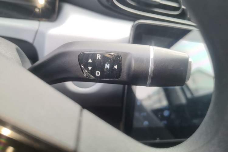 Used Leapmotor T03 2024 310 Comfort Edition Gear Lever