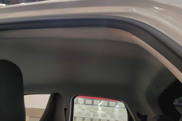 Used Leapmotor T03 2024 403 Comfort Edition Headliner
