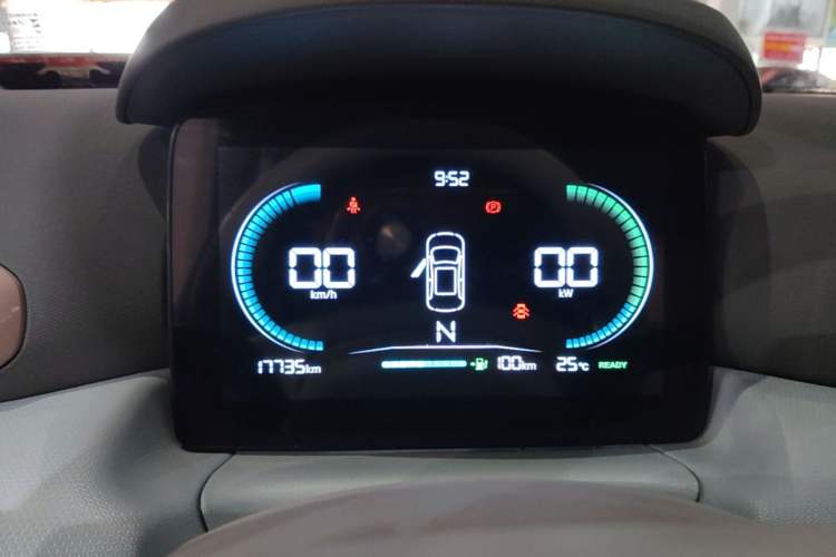 Used Leapmotor T03 2024 200 Lite Edition Instrument Cluster