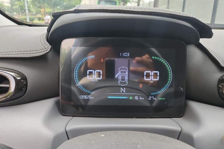Used Leapmotor T03 2024 200 Lite Edition Instrument Cluster