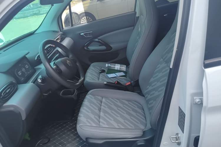 Used Leapmotor T03 2024 200 Lite Edition Left Front Seat