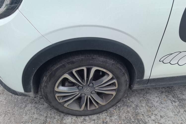 Used Leapmotor T03 2024 310 Comfort Edition Left Front Wheel Hub