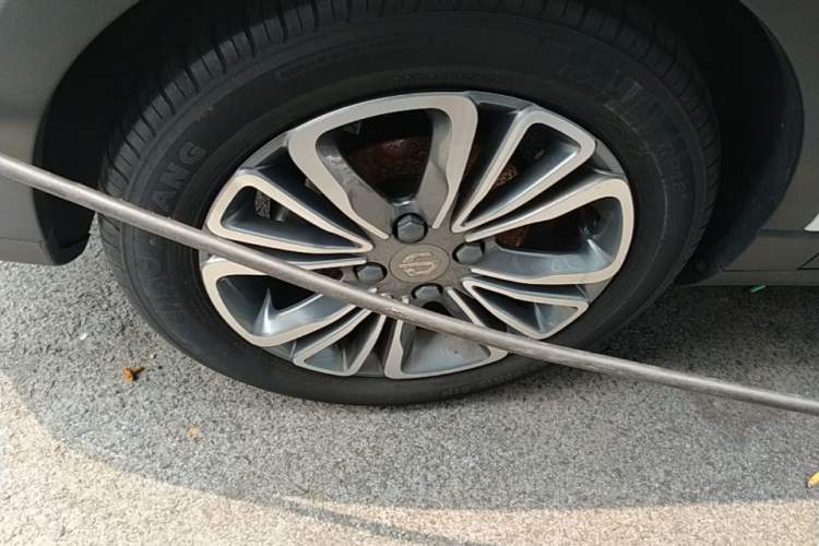Used Leapmotor T03 2024 310 Comfort Edition Left Front Wheel Hub