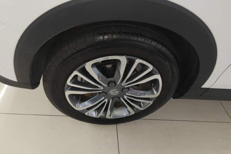 Used Leapmotor T03 2024 310 Comfort Edition Left Front Wheel Hub