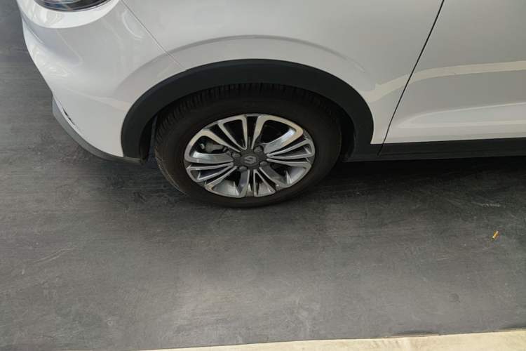 Used Leapmotor T03 2024 310 Comfort Edition Left Front Wheel Hub