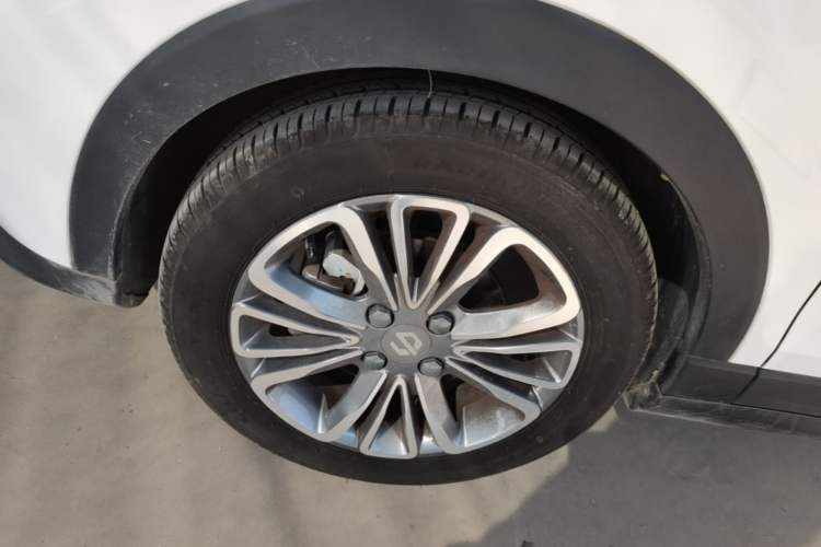 Used Leapmotor T03 2024 403 Comfort Edition Left Front Wheel Hub