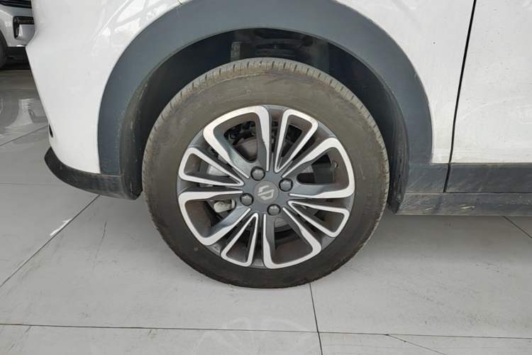 Used Leapmotor T03 2024 310 Comfort Edition Left Front Wheel Hub