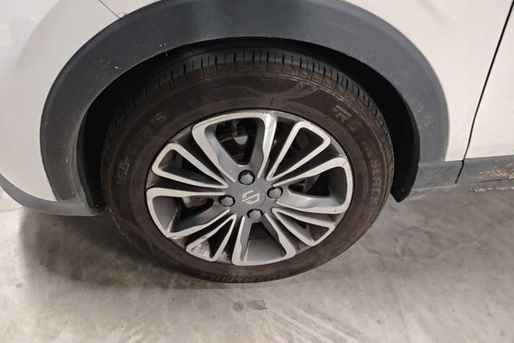 Used Leapmotor T03 2024 310 Comfort Edition Left Front Wheel Hub