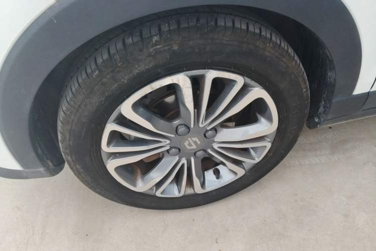 Used Leapmotor T03 2024 310 Comfort Edition Left Front Wheel Hub