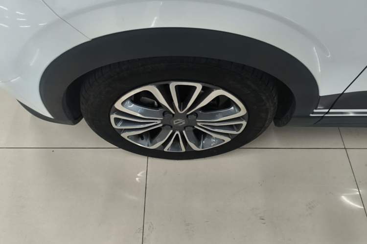 Used Leapmotor T03 2024 403 Comfort Edition Left Front Wheel Hub