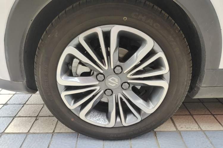 Used Leapmotor T03 2024 403 Comfort Edition Left Front Wheel Hub
