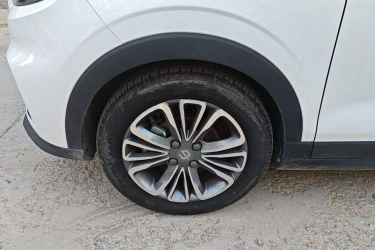 Used Leapmotor T03 2024 403 Comfort Edition Left Front Wheel Hub